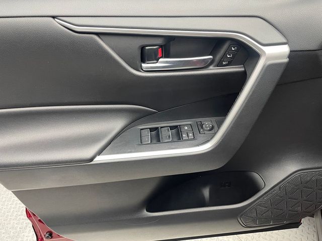 2022 Toyota RAV4 Hybrid XLE Premium AWD - 22942115 - 8