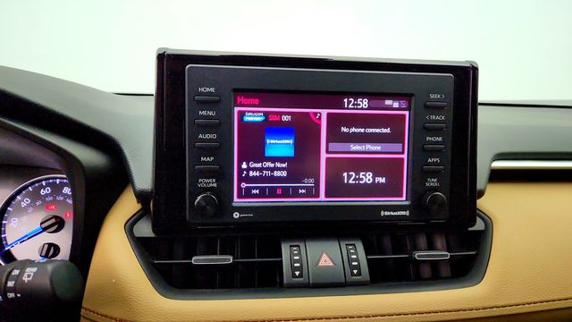 2022 Toyota RAV4 Hybrid XLE Premium AWD - 23102041 - 18