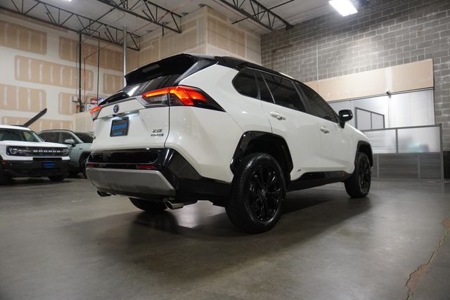 2022 Toyota RAV4 Hybrid XSE AWD - 22950109 - 3