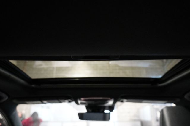 2022 Toyota RAV4 Hybrid XSE AWD - 23037539 - 12