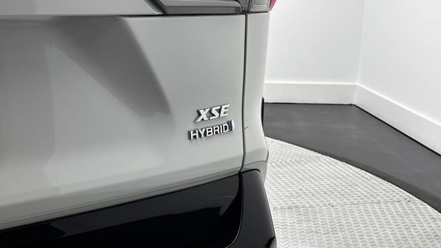 2022 Toyota RAV4 Hybrid XSE AWD - 23028011 - 11
