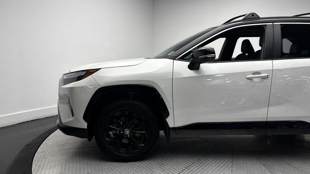 2022 Toyota RAV4 Hybrid XSE AWD - 23028011 - 4