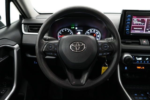 2022 Toyota RAV4 LE - 23081357 - 14