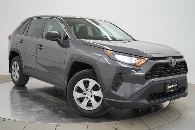 2022 Toyota RAV4 LE - 23081357 - 2