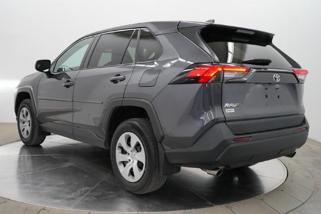 2022 Toyota RAV4 LE - 23081357 - 4