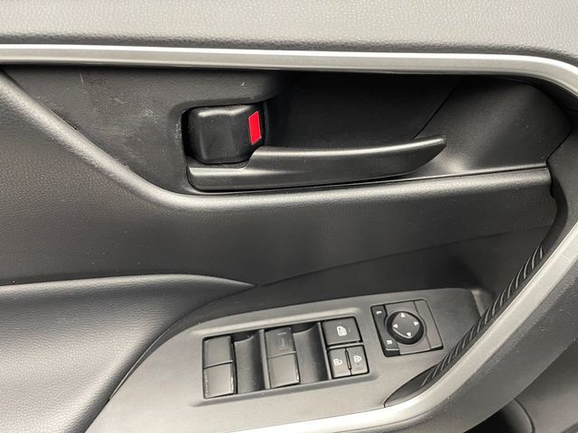 2022 Toyota RAV4 LE AWD - 22933315 - 9