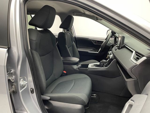 2022 Toyota RAV4 LE AWD - 22933315 - 16