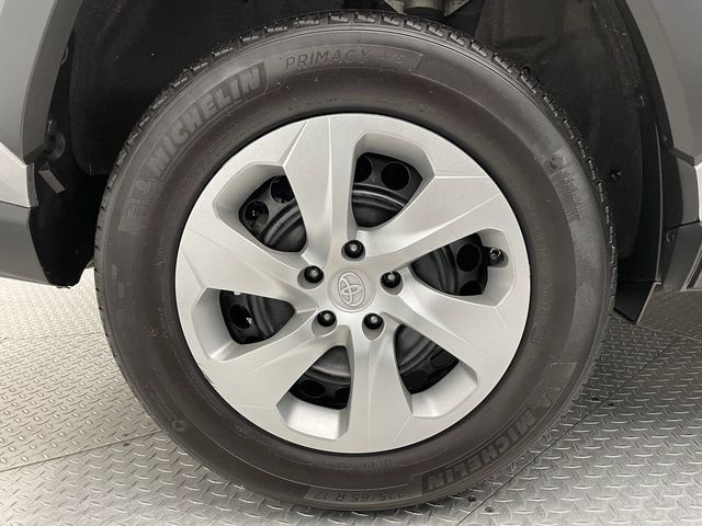 2022 Toyota RAV4 LE AWD - 22933315 - 43