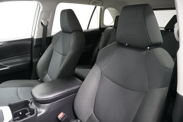 2022 Toyota RAV4 LE FWD - 22950493 - 9