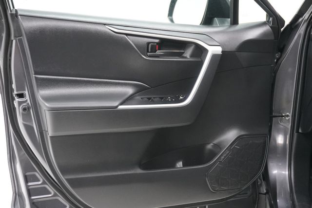 2022 Toyota RAV4 LE FWD - 22950493 - 12