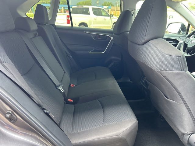 2022 Toyota RAV4 LE FWD - 23027805 - 14