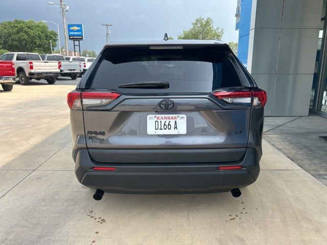 2022 Toyota RAV4 LE FWD - 23027805 - 5