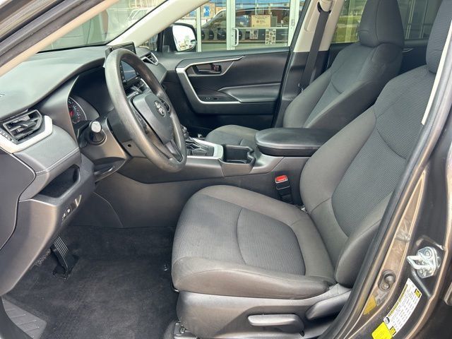 2022 Toyota RAV4 LE FWD - 23027805 - 7