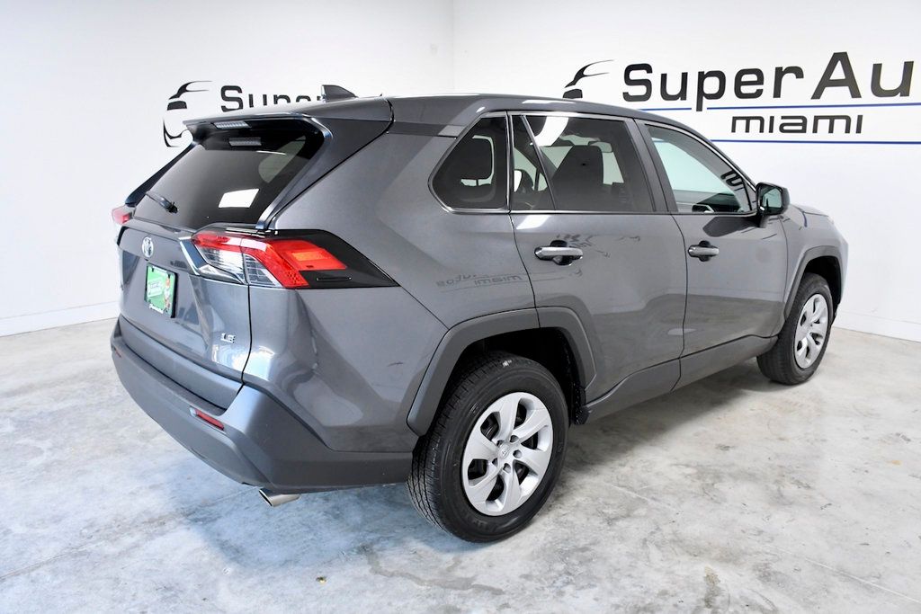 2022 Toyota RAV4 LE FWD - 22740578 - 3