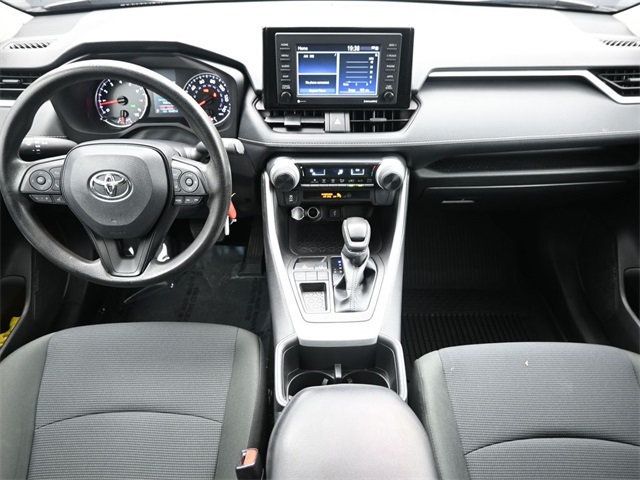 2022 Toyota RAV4 LE FWD - 22978573 - 18