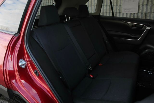 2022 Toyota RAV4 ONE OWNER AWD HYBRID LE WITH NEW TIRES AND BRAKE SERVICE - 22978867 - 10