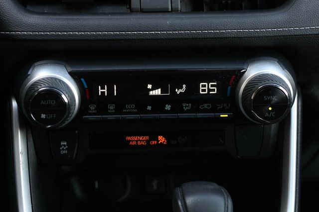 2022 Toyota RAV4 ONE OWNER AWD HYBRID LE WITH NEW TIRES AND BRAKE SERVICE - 22978867 - 14