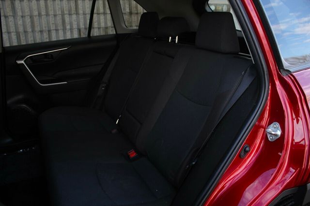 2022 Toyota RAV4 ONE OWNER AWD HYBRID LE WITH NEW TIRES AND BRAKE SERVICE - 22978867 - 25