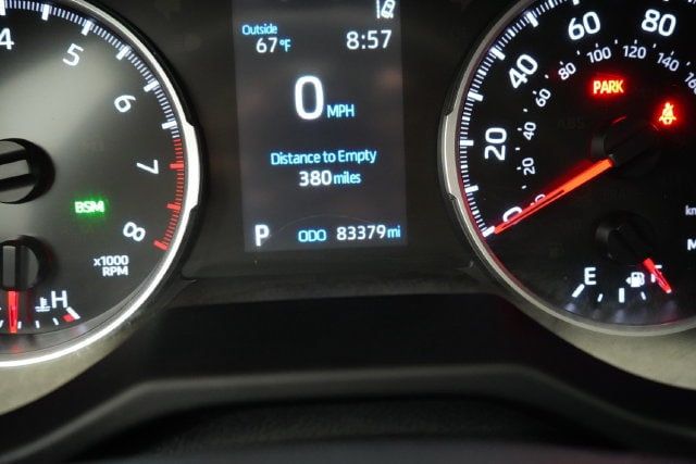 2022 Toyota RAV4 XLE - 23084415 - 22