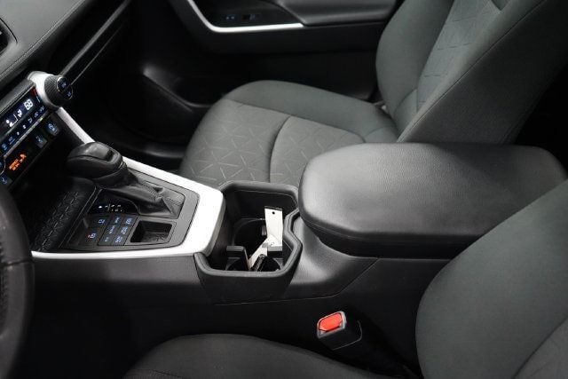 2022 Toyota RAV4 XLE - 23084415 - 30