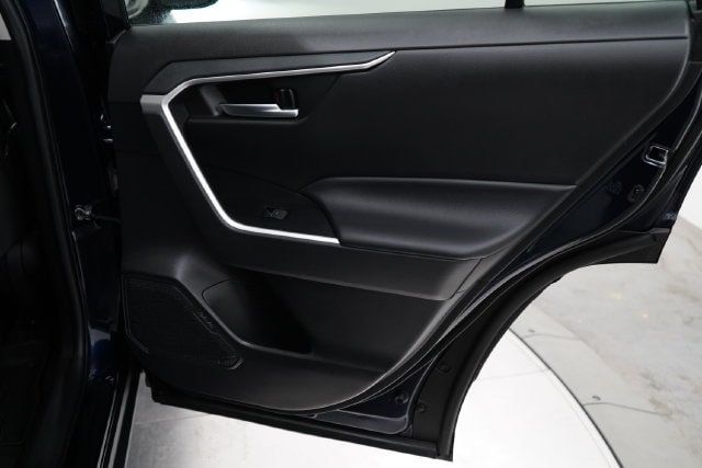 2022 Toyota RAV4 XLE - 23084415 - 38
