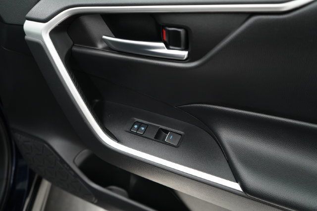 2022 Toyota RAV4 XLE - 23084415 - 42