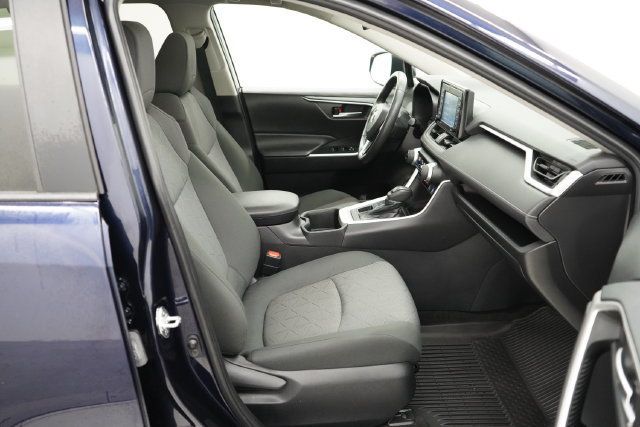 2022 Toyota RAV4 XLE - 23084415 - 43