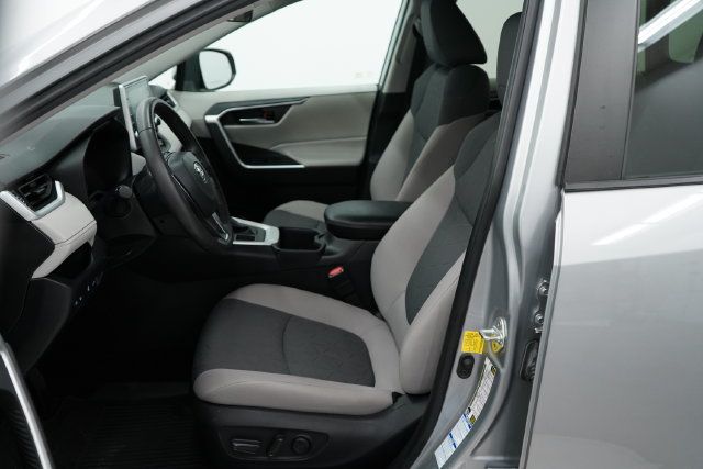 2022 Toyota RAV4 XLE - 23090875 - 10