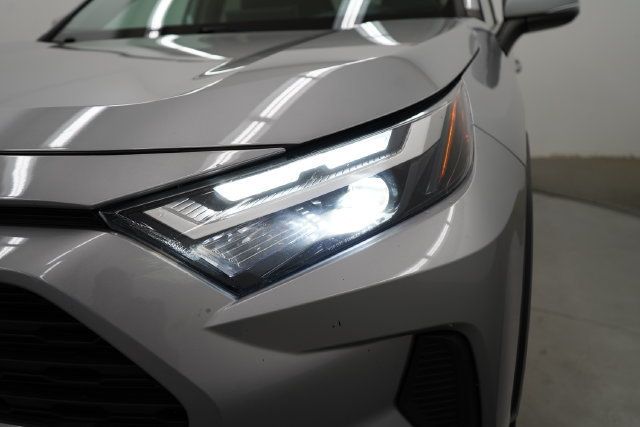 2022 Toyota RAV4 XLE - 23090875 - 48