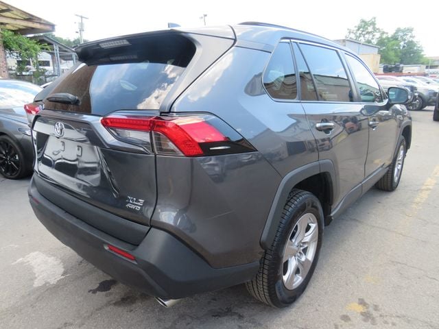 2022 Toyota RAV4 XLE AWD - 23045545 - 4
