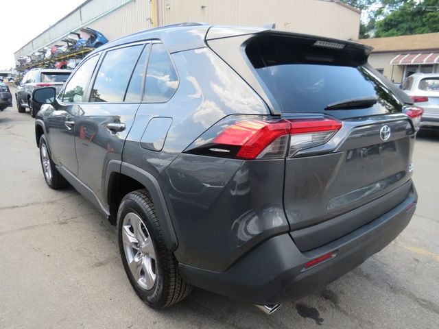 2022 Toyota RAV4 XLE AWD - 23045545 - 6