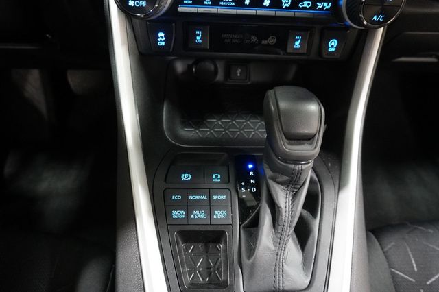 2022 Toyota RAV4 XLE AWD - 22967624 - 13