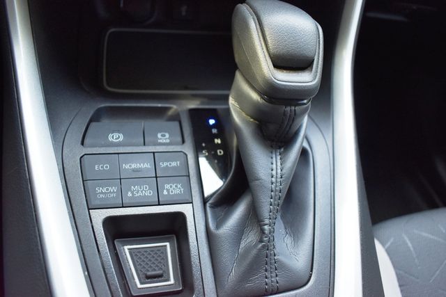 2022 Toyota RAV4 XLE AWD - 23078460 - 11