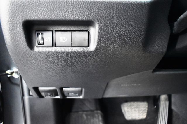 2022 Toyota RAV4 XLE AWD - 23078460 - 25