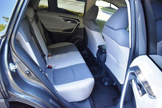 2022 Toyota RAV4 XLE AWD - 23078460 - 31