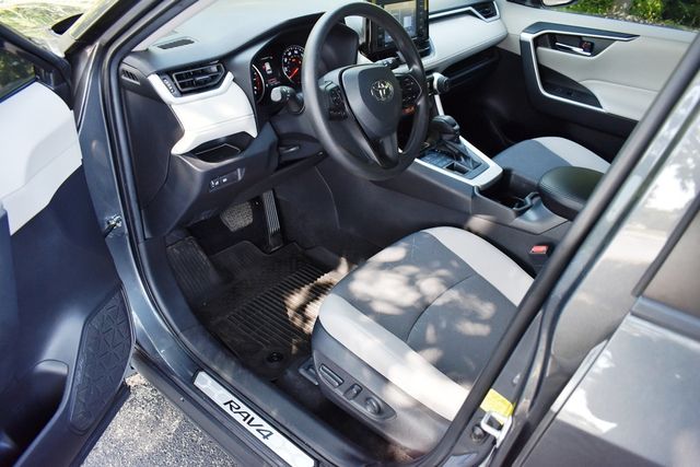 2022 Toyota RAV4 XLE AWD - 23078460 - 33