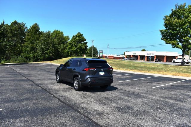 2022 Toyota RAV4 XLE AWD - 23078460 - 48