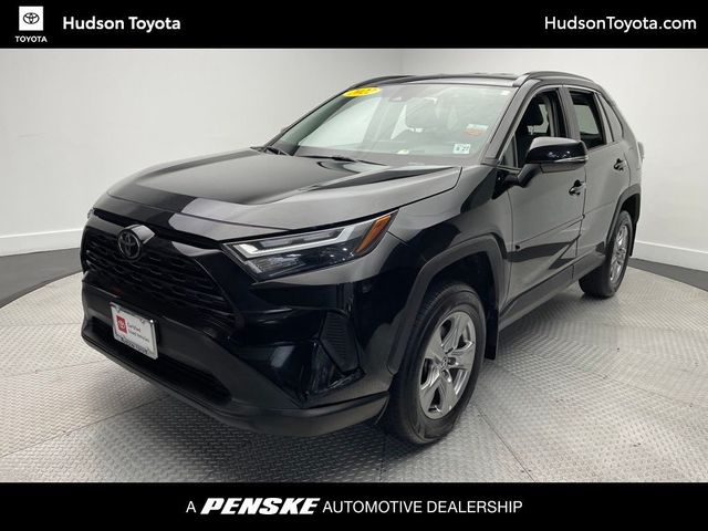 2022 Toyota RAV4 XLE AWD - 22926590 - 0