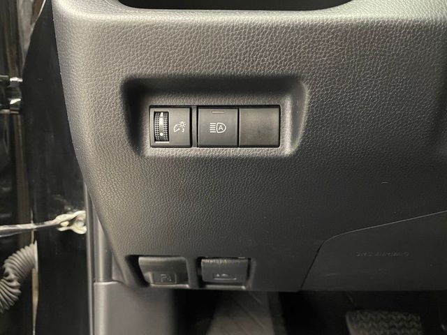 2022 Toyota RAV4 XLE AWD - 22926590 - 19