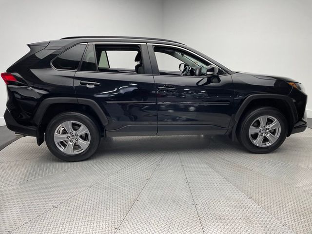 2022 Toyota RAV4 XLE AWD - 22926590 - 3