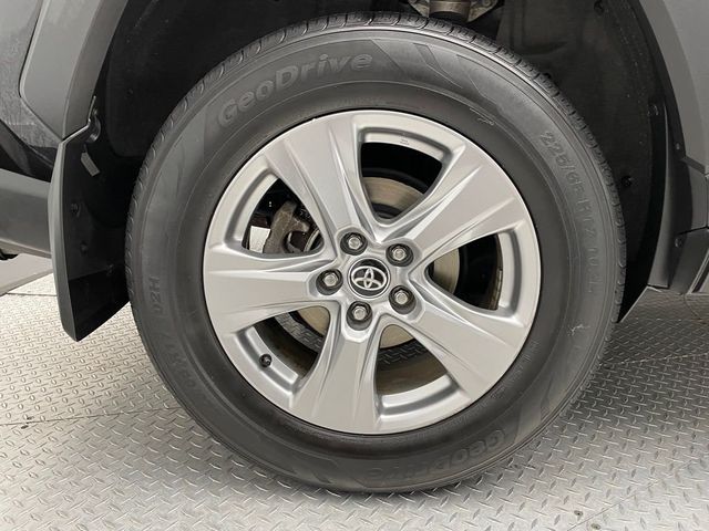 2022 Toyota RAV4 XLE AWD - 22926590 - 44