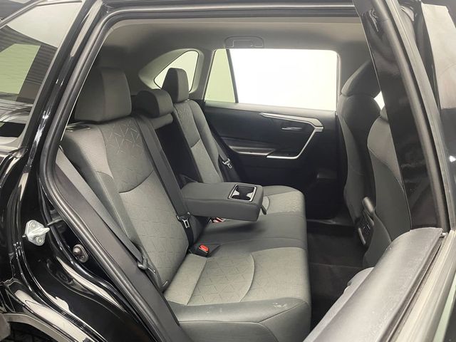 2022 Toyota RAV4 XLE AWD - 22995953 - 36