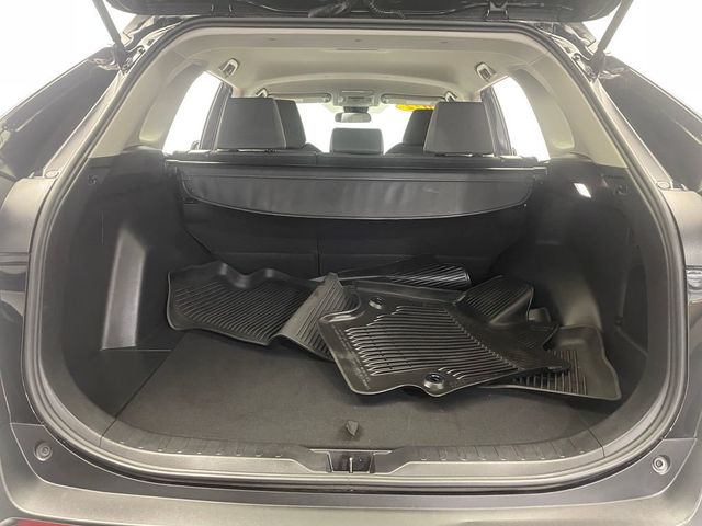 2022 Toyota RAV4 XLE AWD - 22995953 - 38