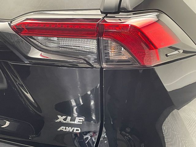 2022 Toyota RAV4 XLE AWD - 22995953 - 41