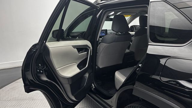2022 Toyota RAV4 XLE AWD - 23024266 - 26