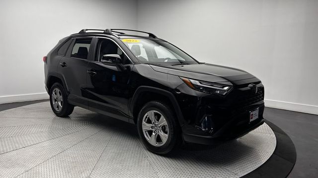 2022 Toyota RAV4 XLE AWD - 23024266 - 38