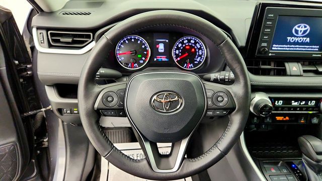 2022 Toyota RAV4 XLE AWD - 23096197 - 13