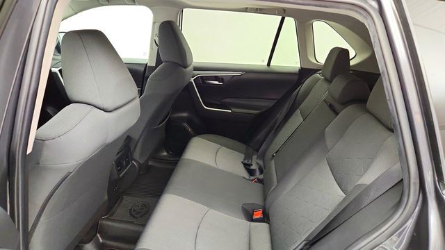 2022 Toyota RAV4 XLE AWD - 23096197 - 20