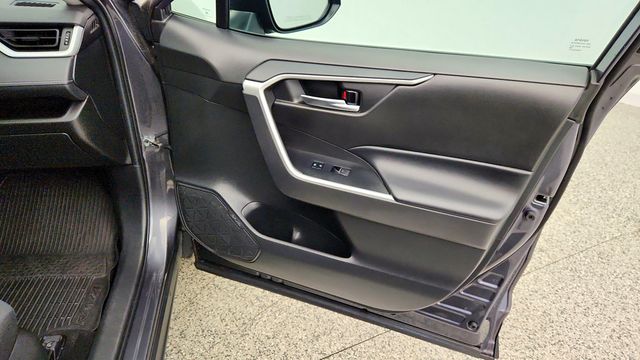 2022 Toyota RAV4 XLE AWD - 23096197 - 25