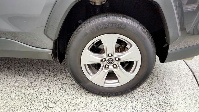 2022 Toyota RAV4 XLE AWD - 23096197 - 8